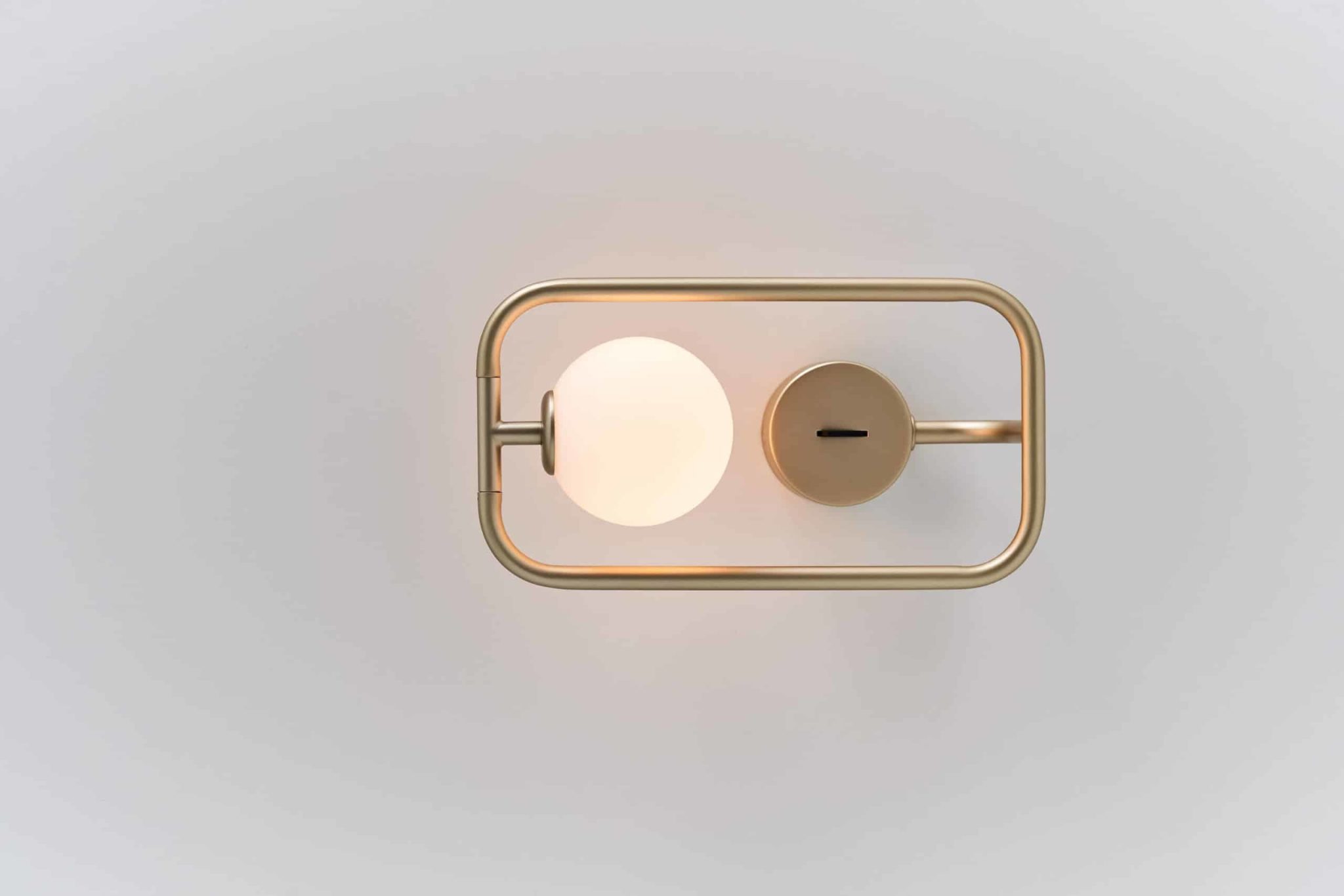 SIRCLE wall sconce