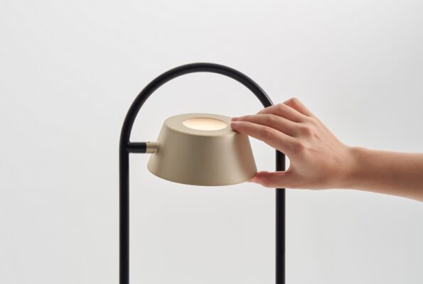 Red Dot Award Product Design 2021 OLO Ring Table Lamp
