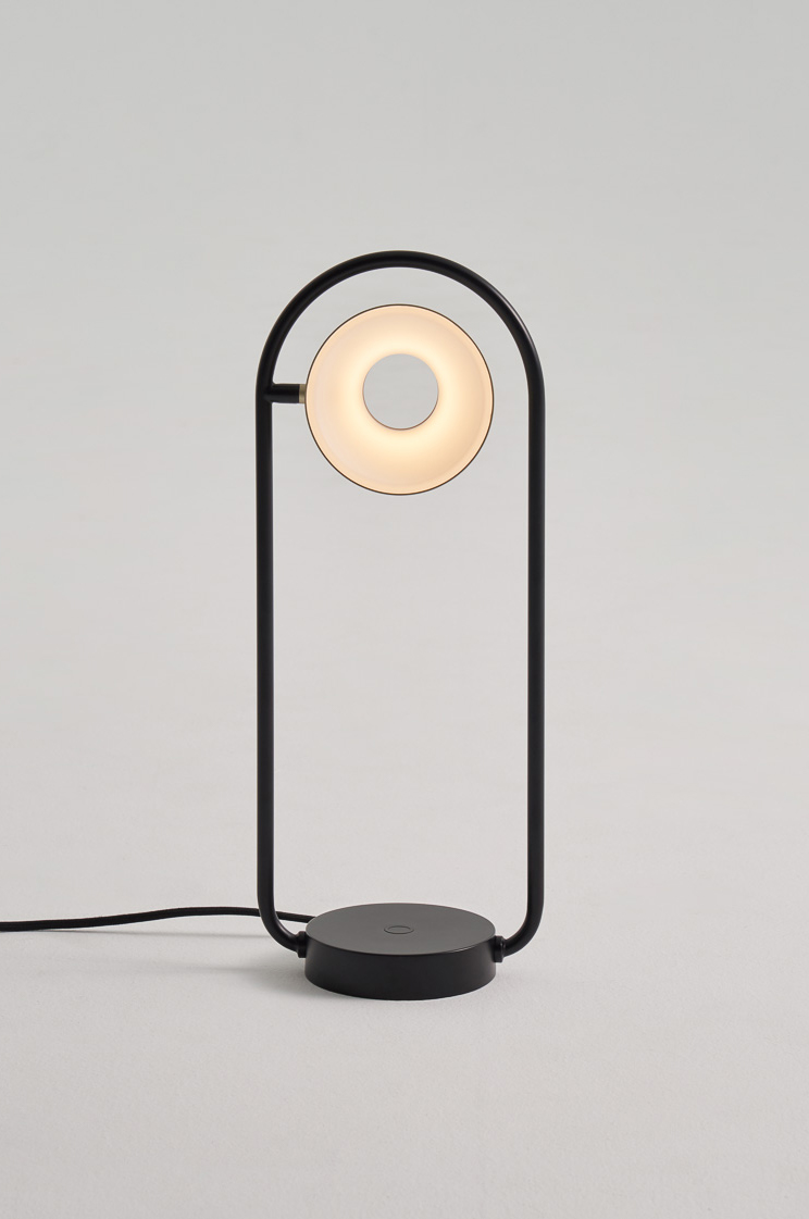 OLO Table Lamp Wins Red Dot Award Product Design 2021 | SEEDDESIGN USA